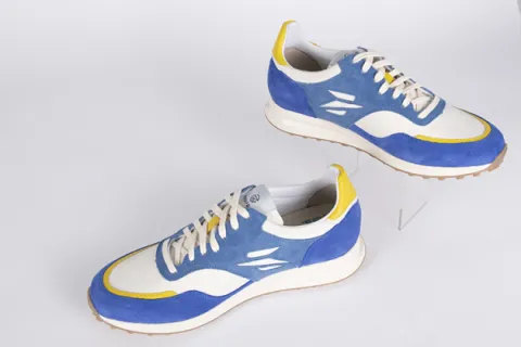 chaussures bleues